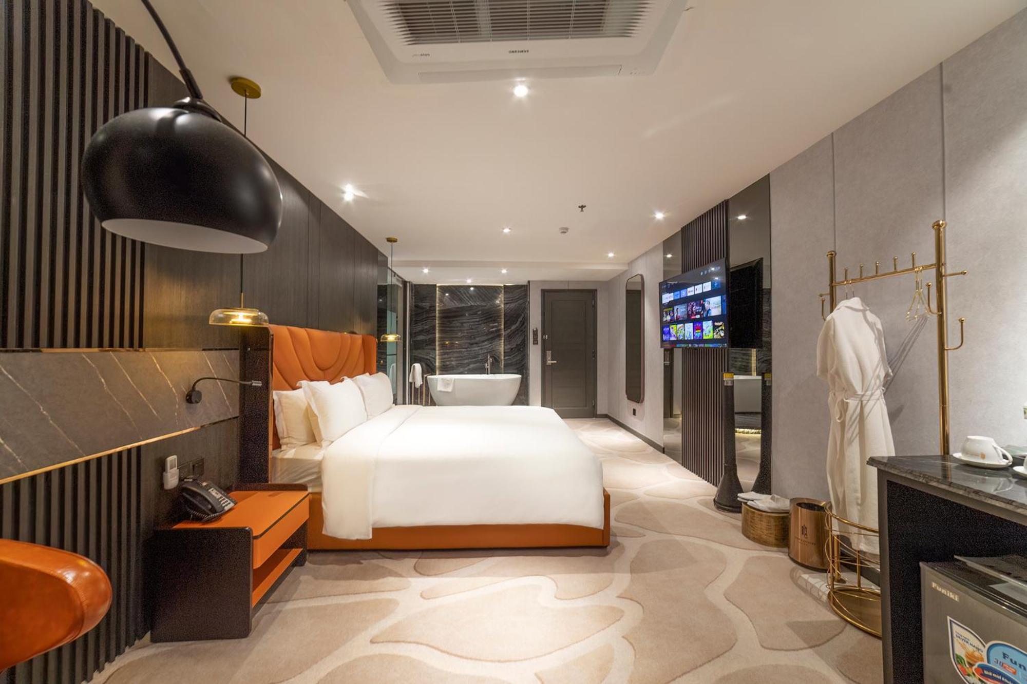 New Century Hotel - Dalat Экстерьер фото