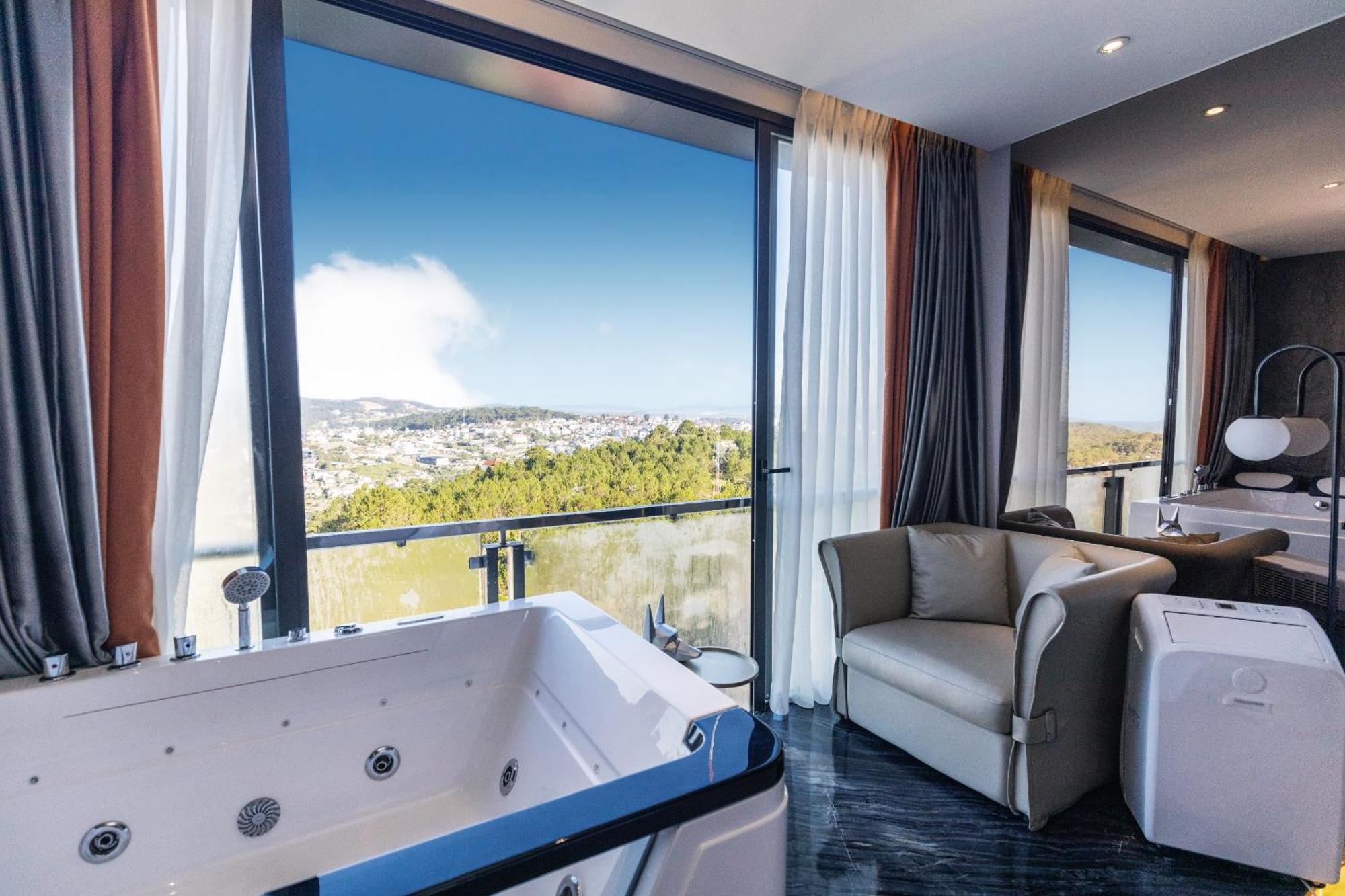 New Century Hotel - Dalat Экстерьер фото