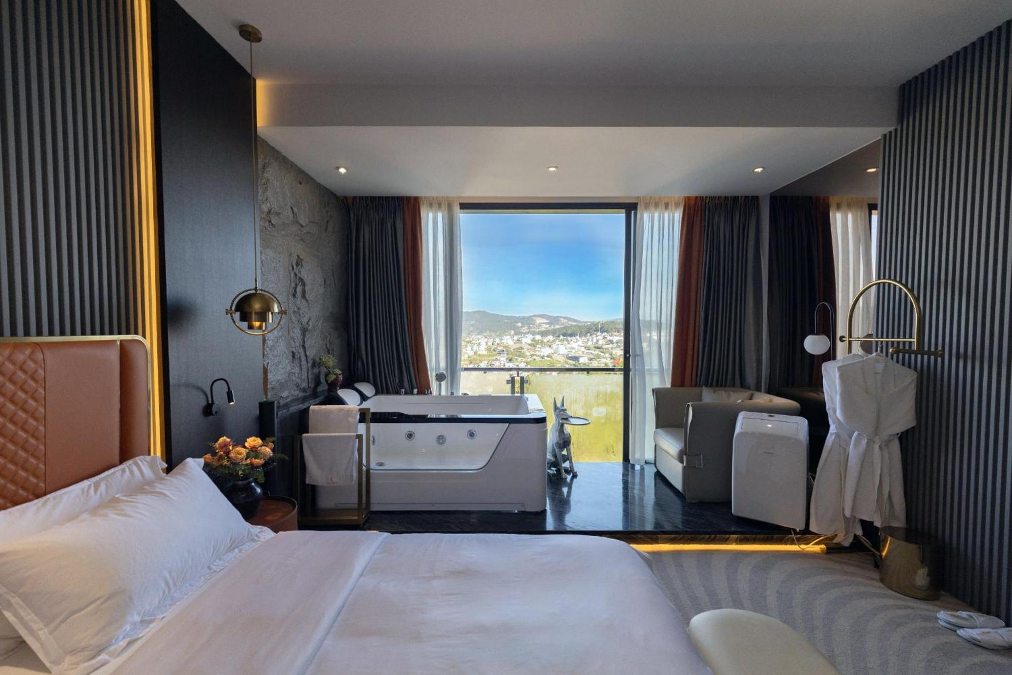 New Century Hotel - Dalat Экстерьер фото