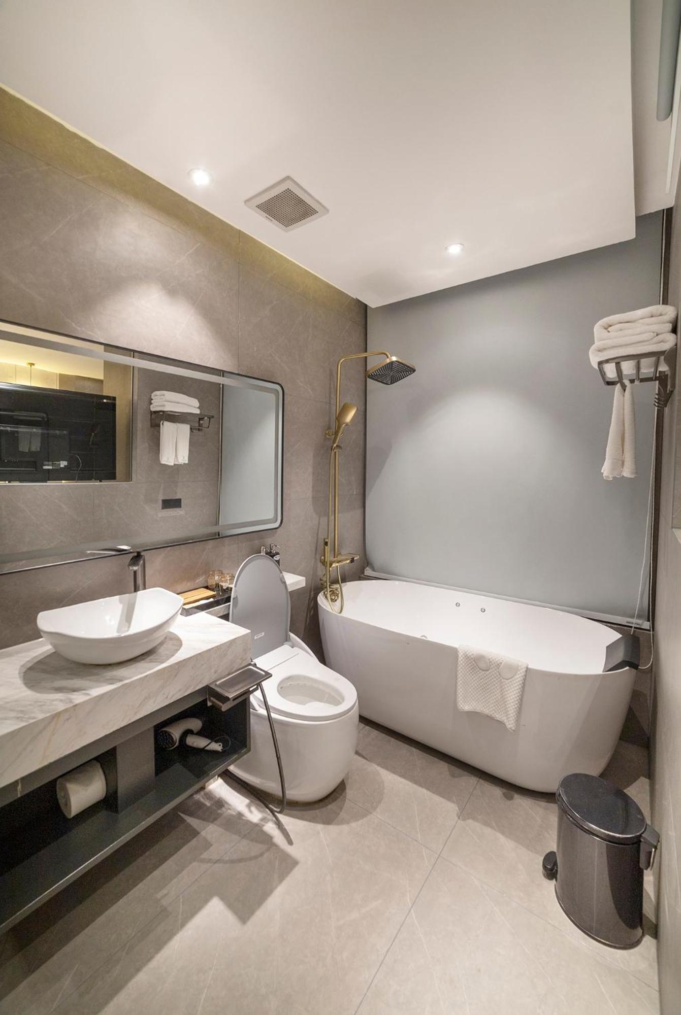 New Century Hotel - Dalat Экстерьер фото